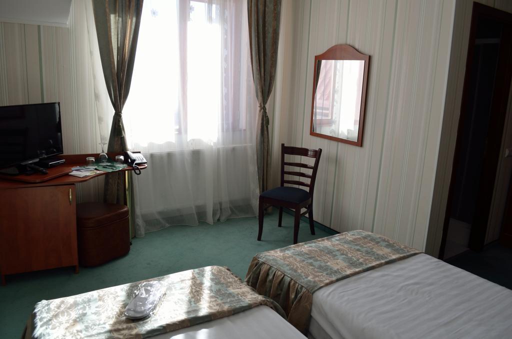 Hotel Rusu Petroşani Extérieur photo
